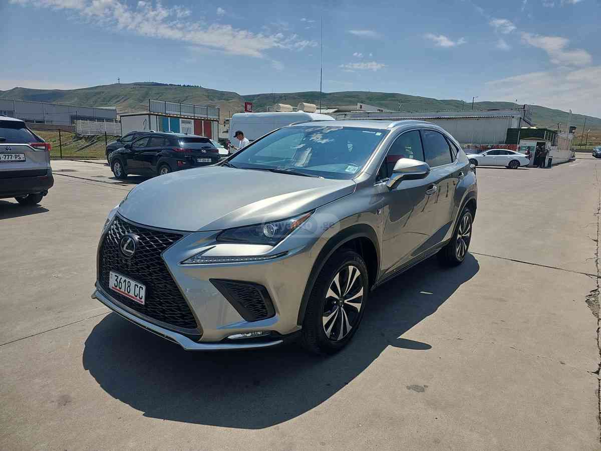 Lexus NX 200