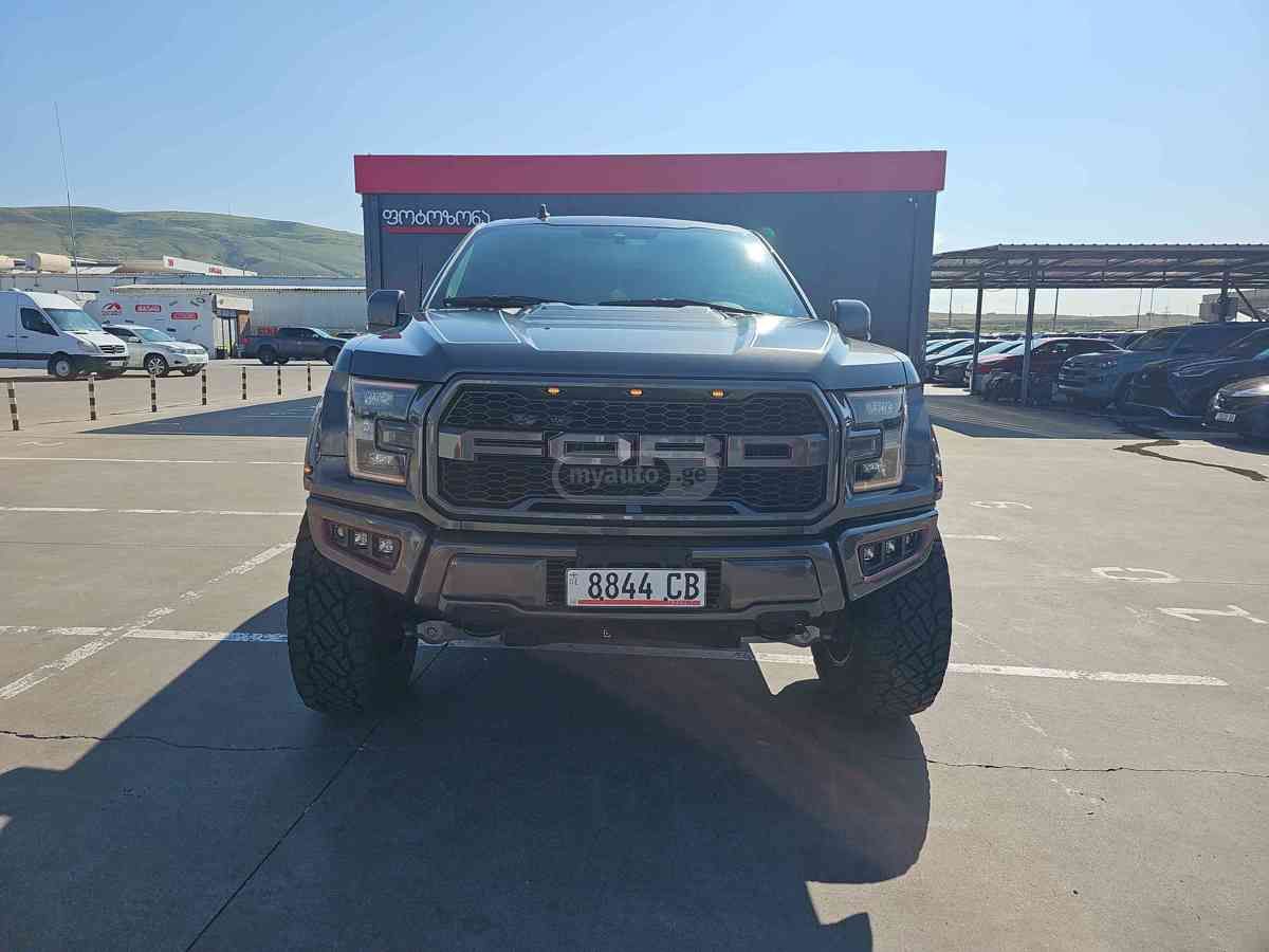 Ford F-150 2019 — photo 2
