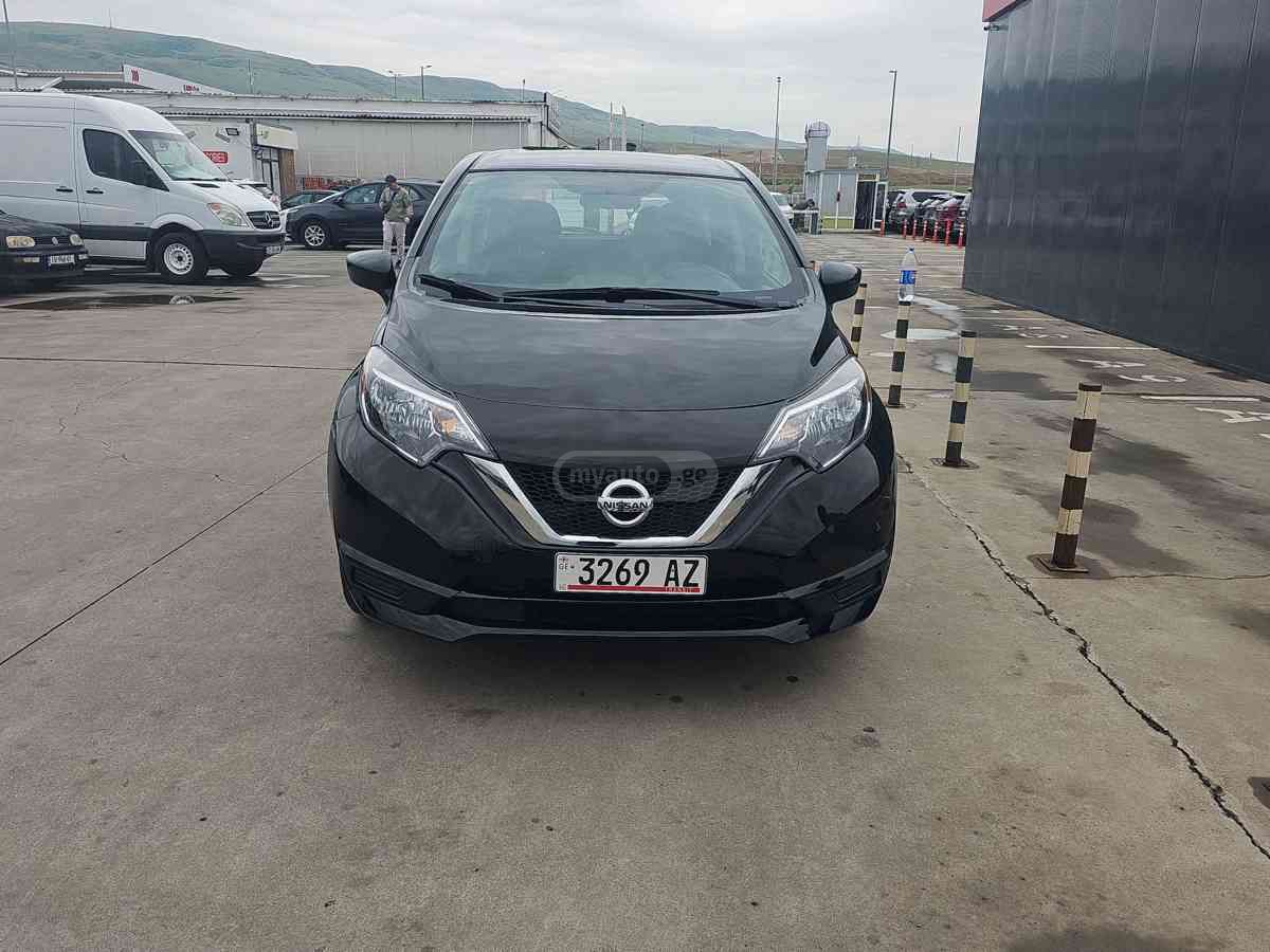 Nissan Versa 2019 — photo 2