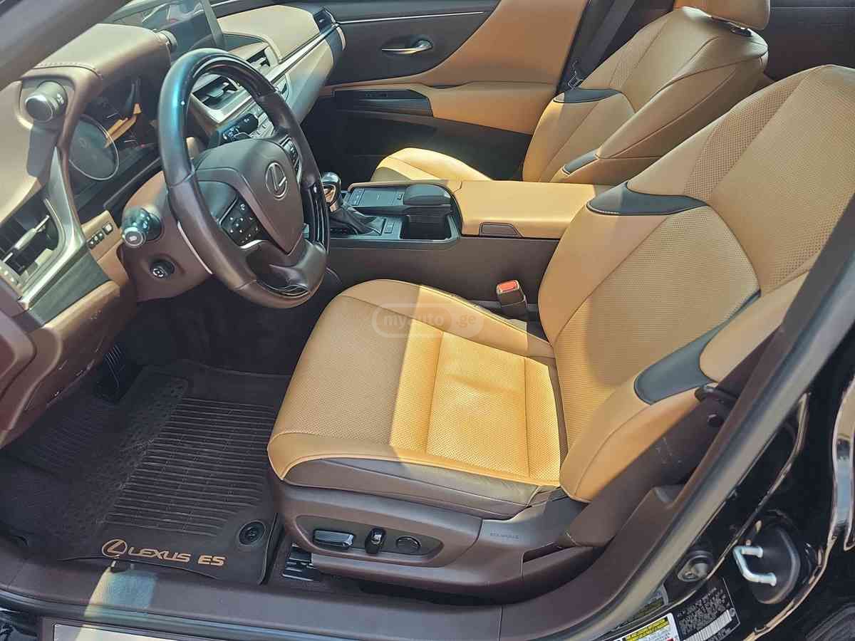 Lexus ES 250 2021 — photo 2