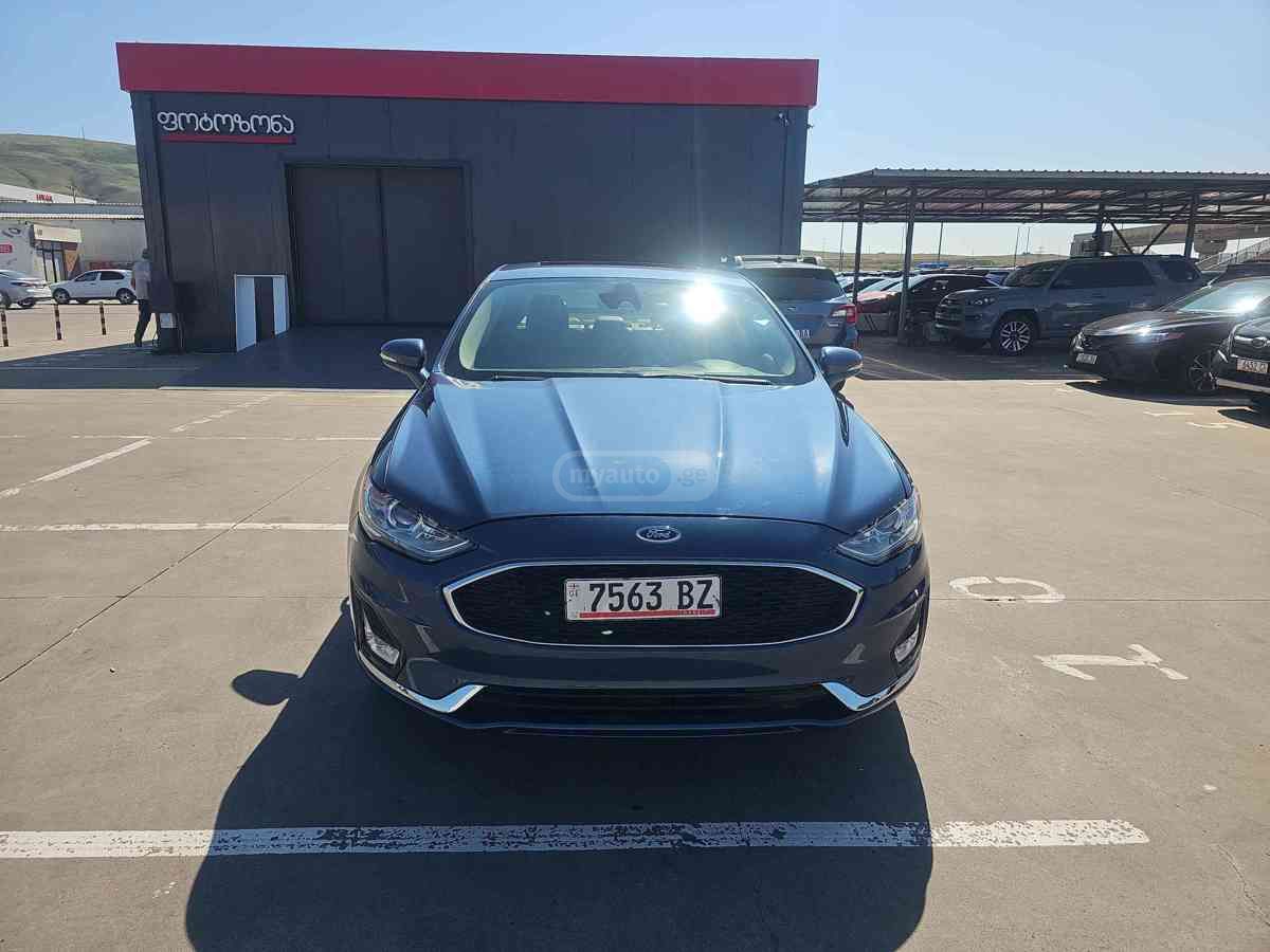 Ford Fusion 2019 — photo 2