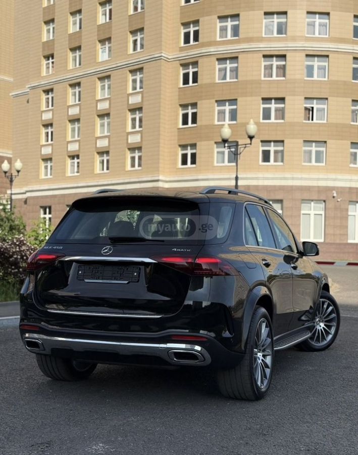 Mercedes-Benz GLE 450 AMG 2025 — photo 2