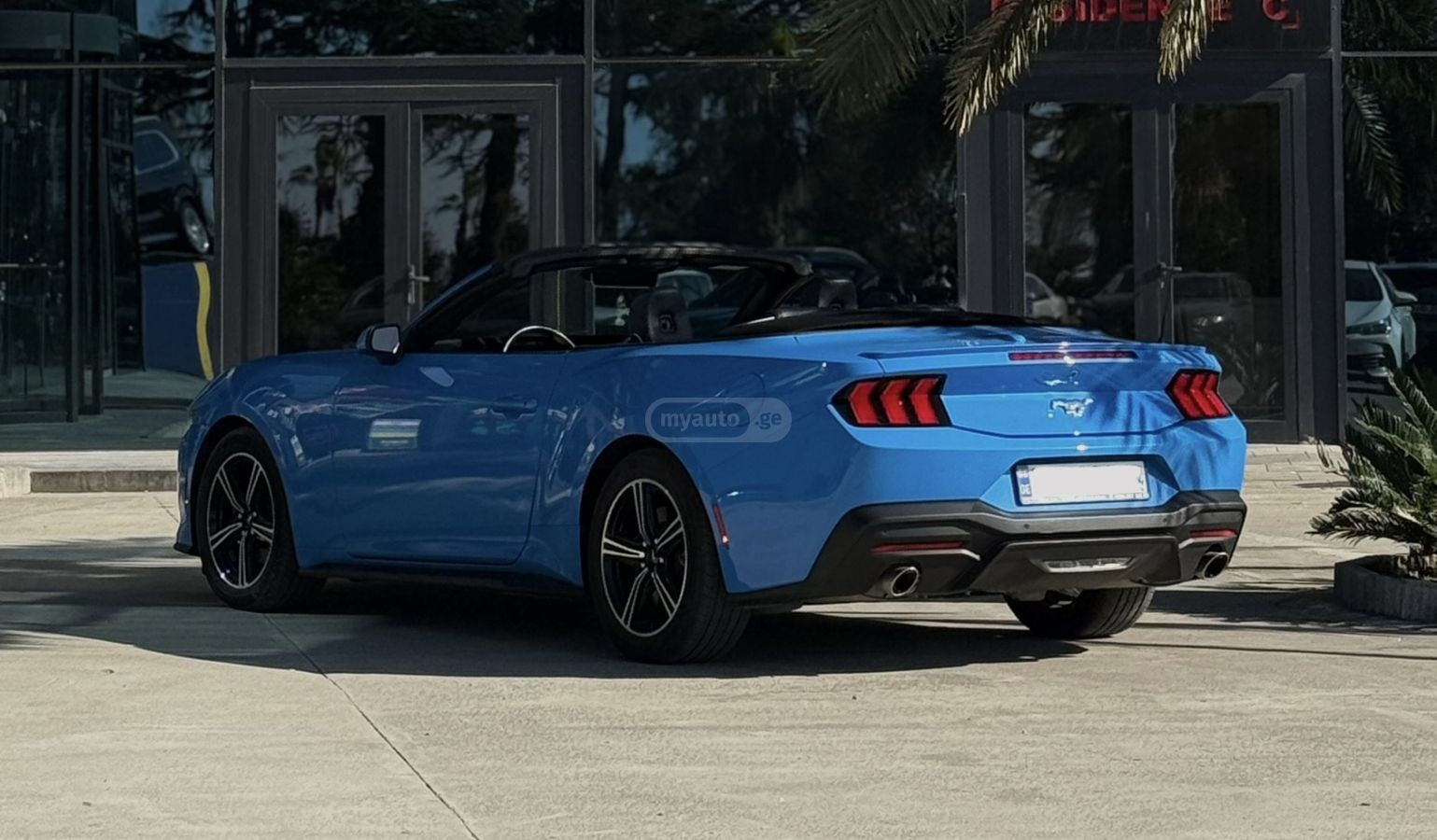 Ford Mustang 2024 — photo 2