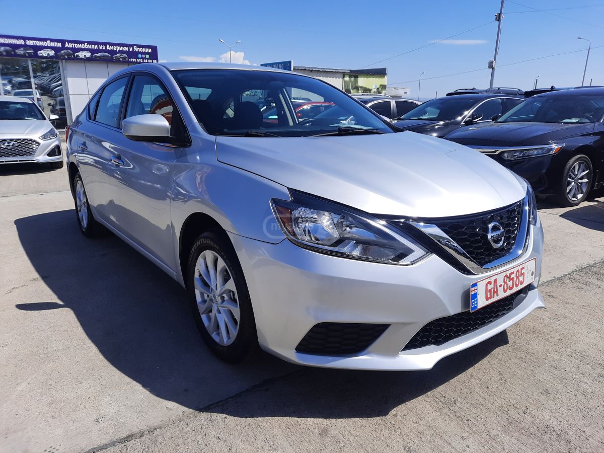 Nissan Sentra 2019 — photo 2