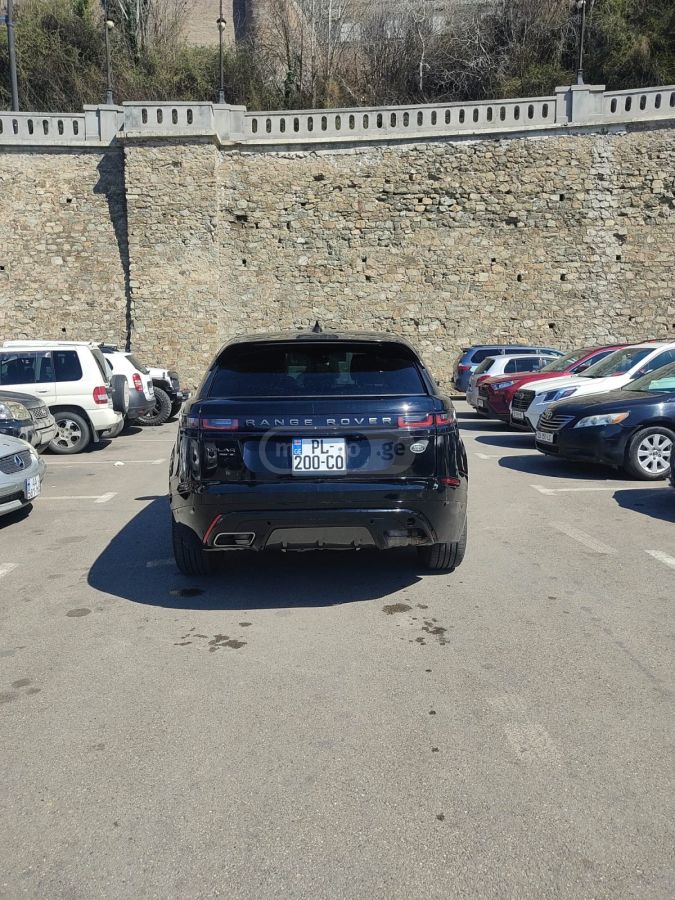 Land Rover Range Rover  Velar 2019 — photo 2
