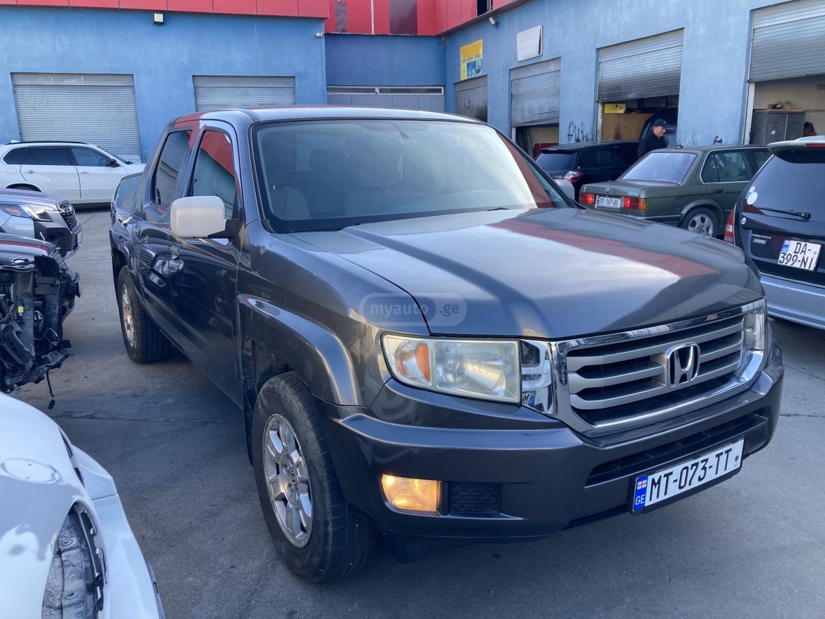 Honda Ridgeline 2013 — photo 2
