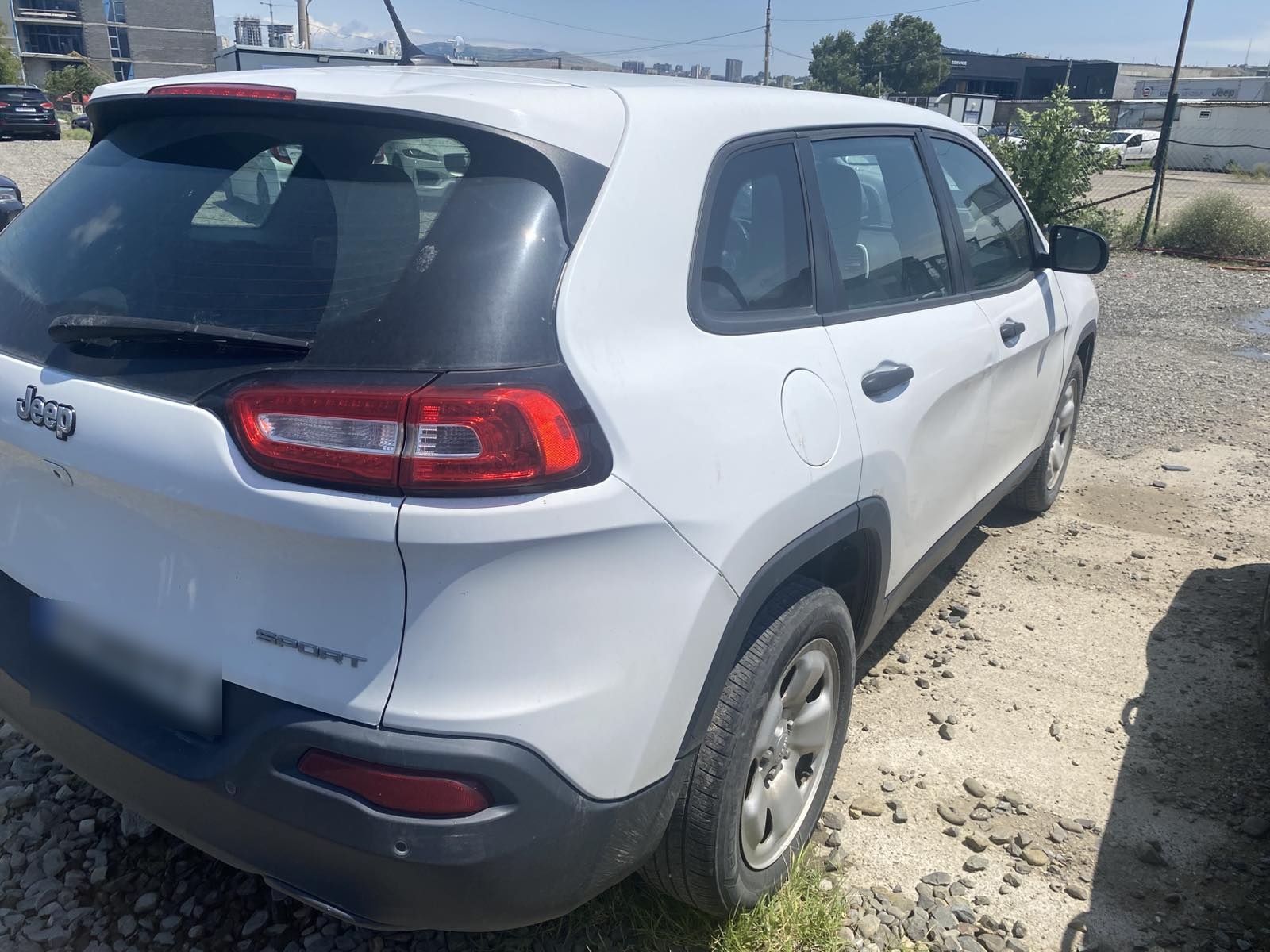 Jeep Cherokee 2016 — photo 2
