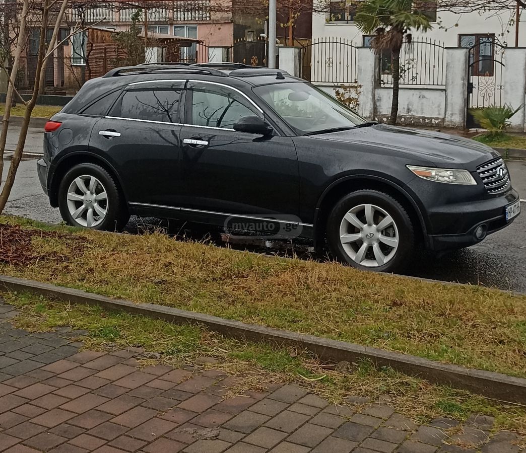 Infiniti FX 35