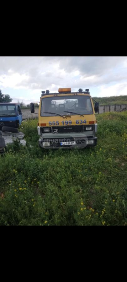 Man L 2000