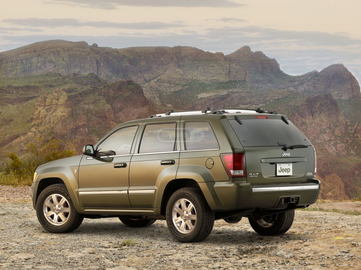Jeep Grand Cherokee 2011 — photo 2