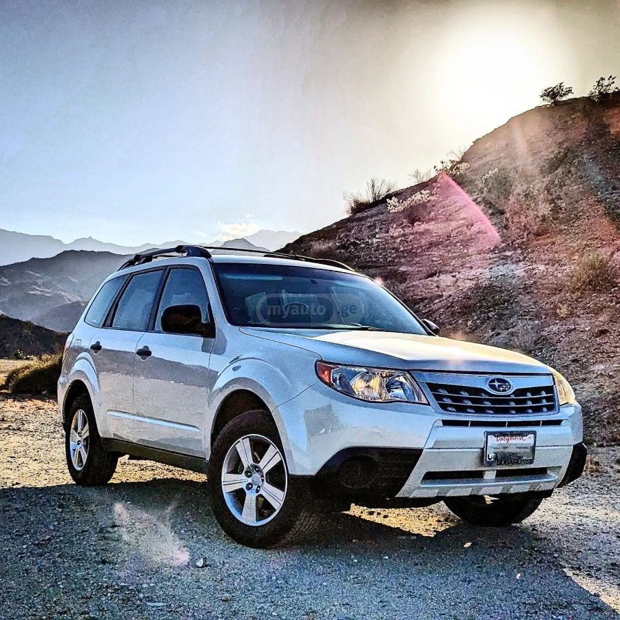 Subaru Forester 2011 — photo 2