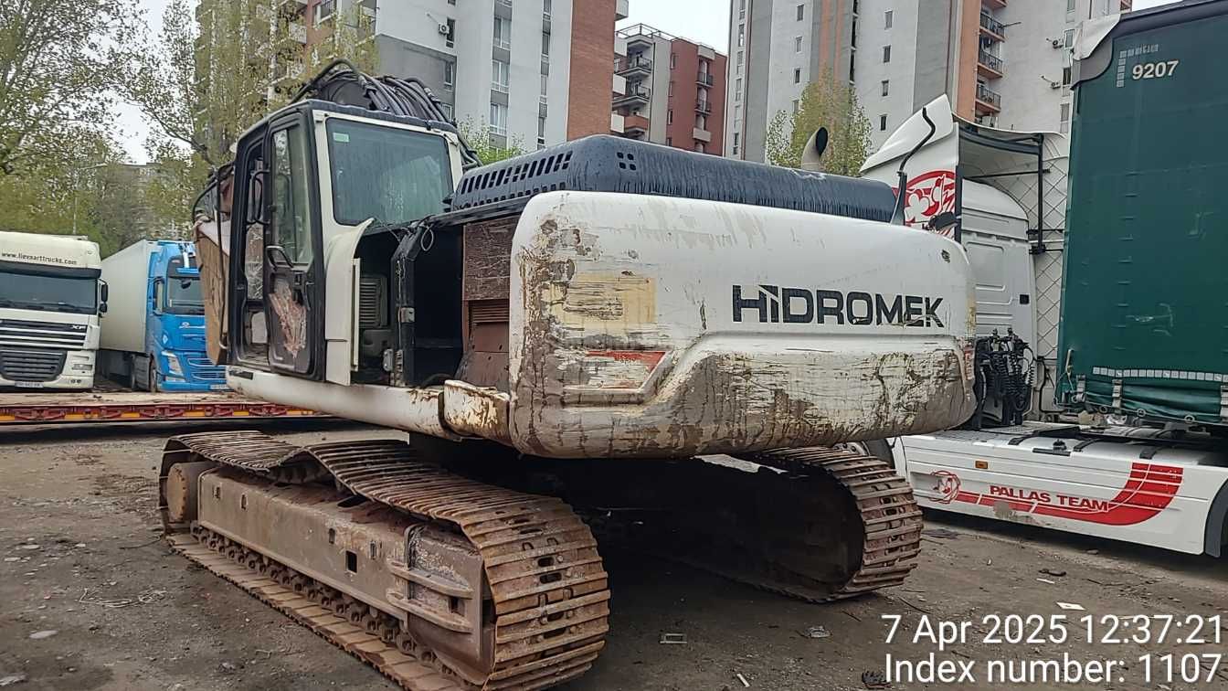 Hidromek 6383 2012 — photo 2
