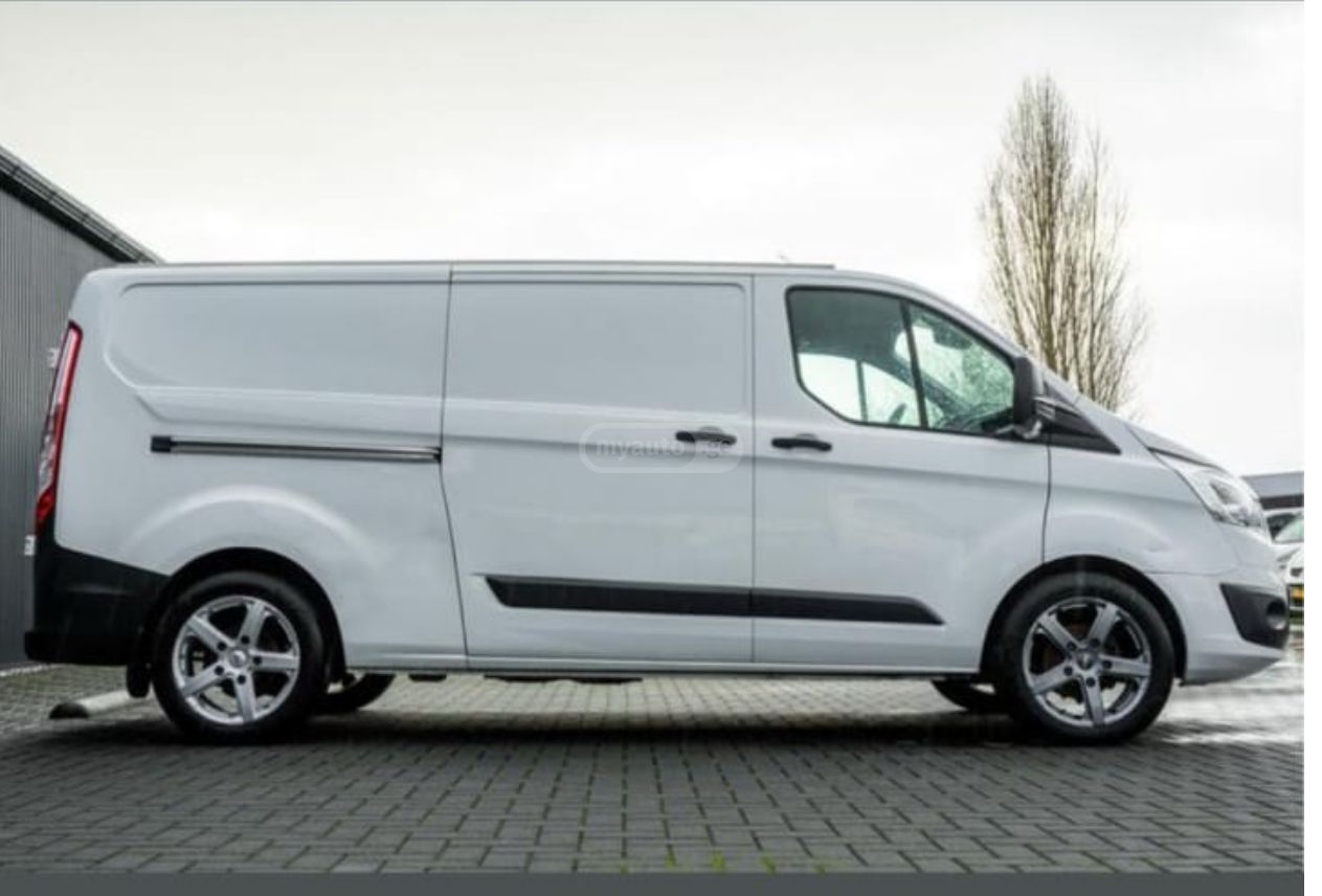 Ford Transit 2015 — photo 2
