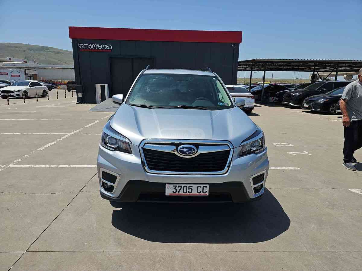 Subaru Forester 2021 — photo 2
