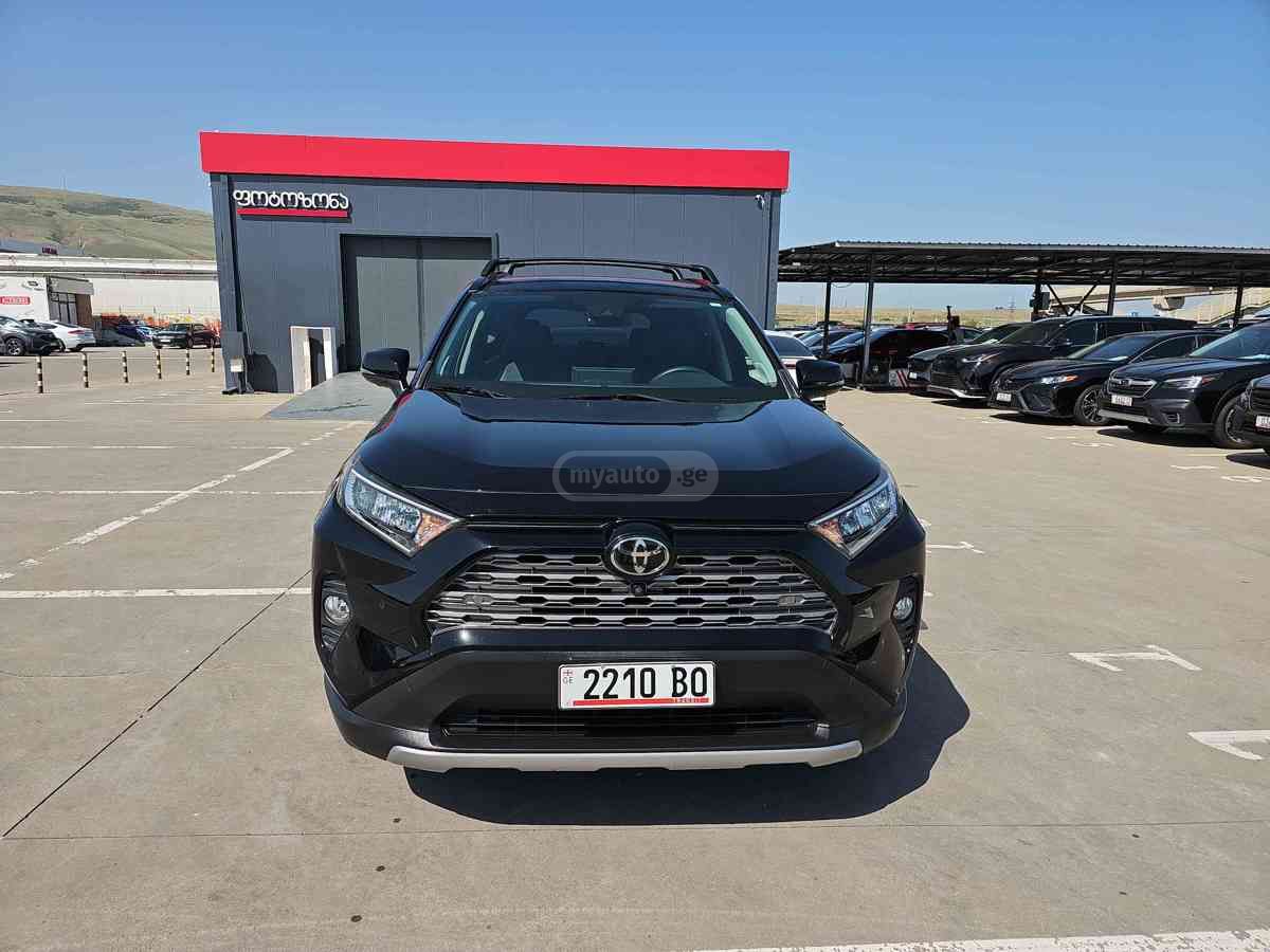 Toyota RAV 4 2019 — photo 2