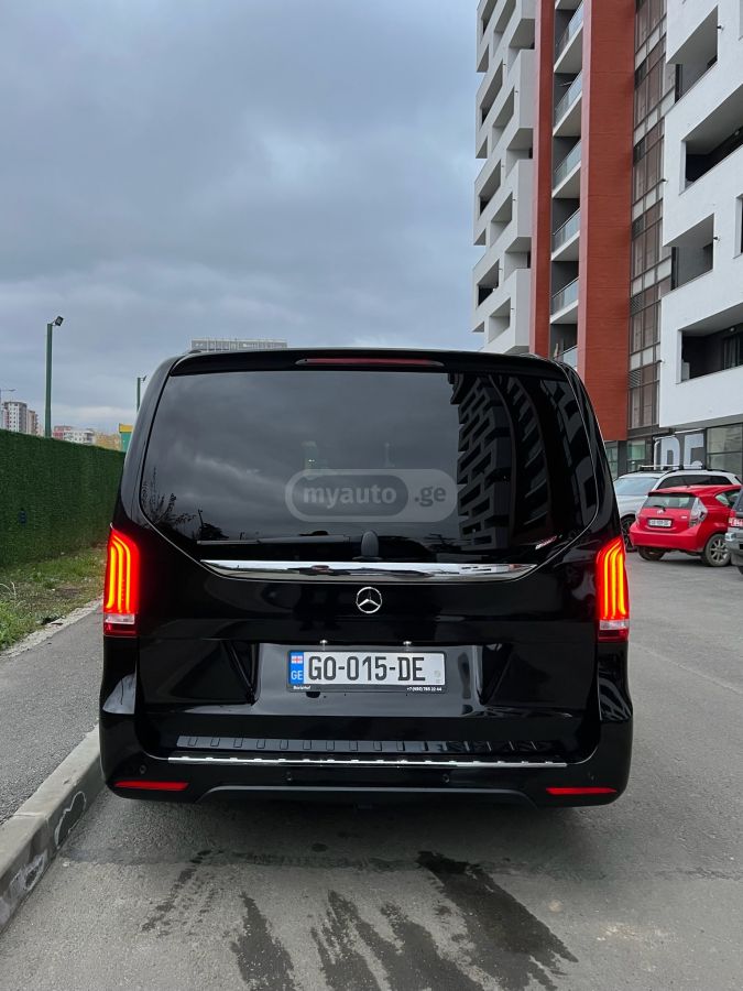 Mercedes-Benz V 220 2022 — photo 2
