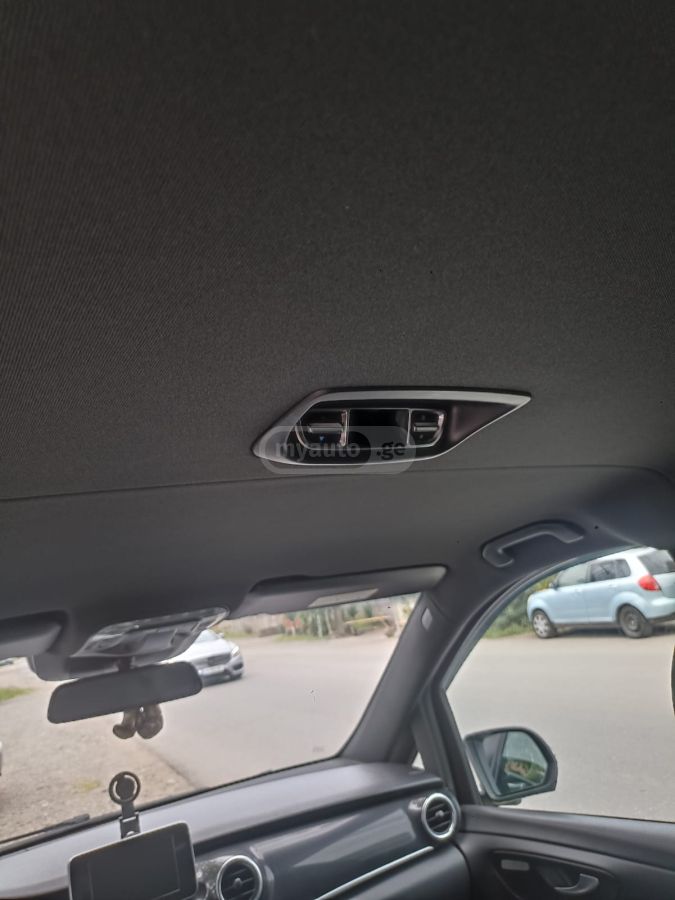 Mercedes-Benz V 220 2017 — photo 2