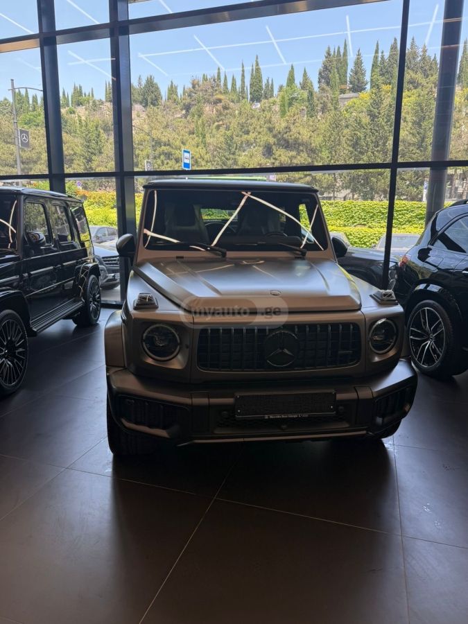 Mercedes-Benz G 63 AMG 2025 — photo 2