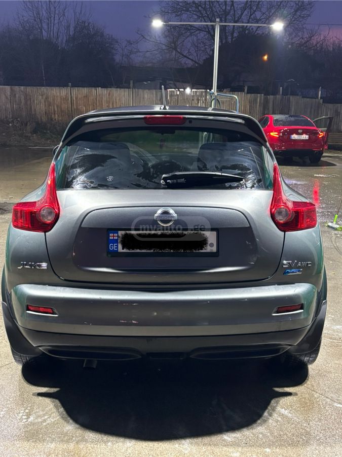 Nissan Juke 2012 — photo 2
