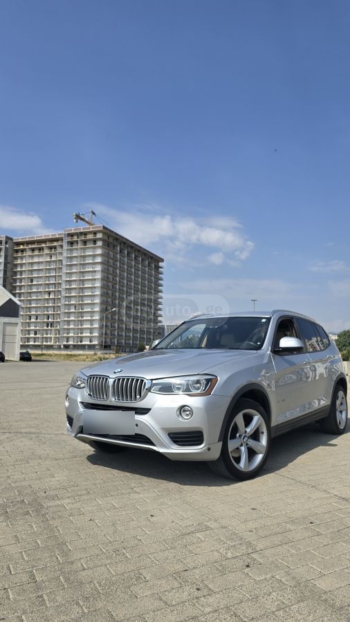 BMW X3 2017 — photo 2