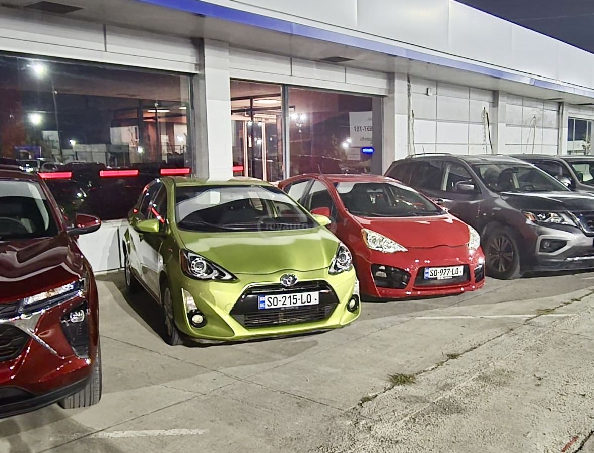 Toyota Prius C