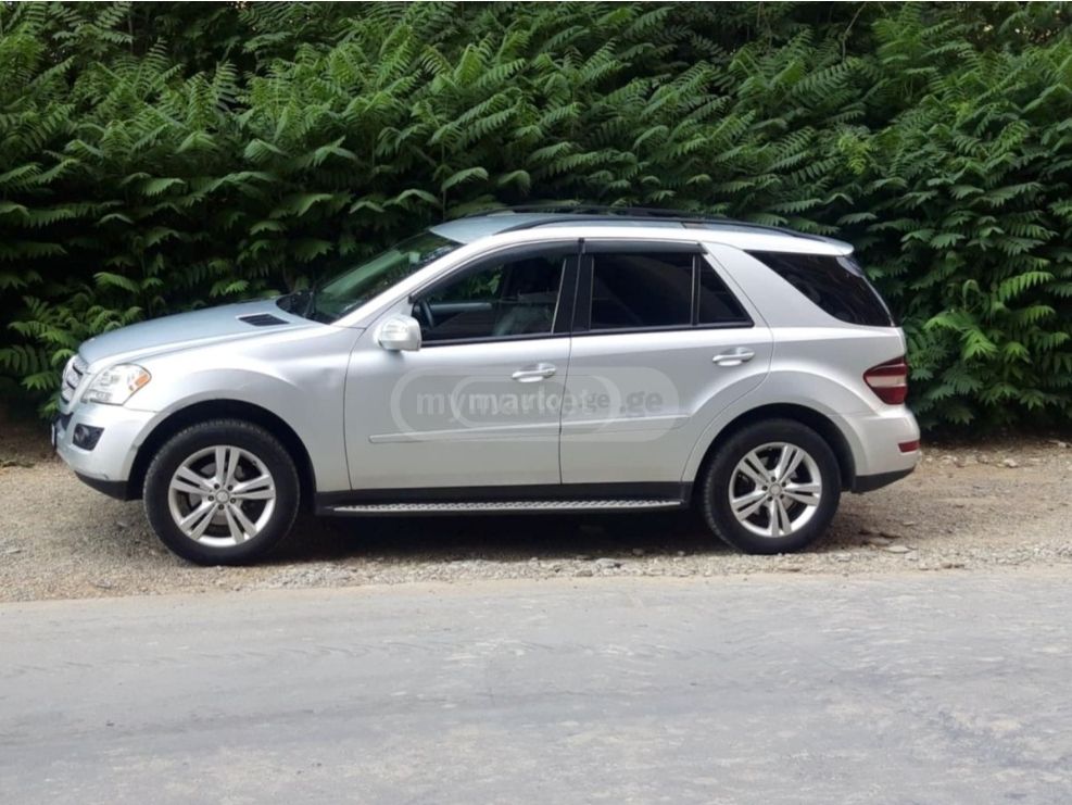 Mercedes-Benz ML 350