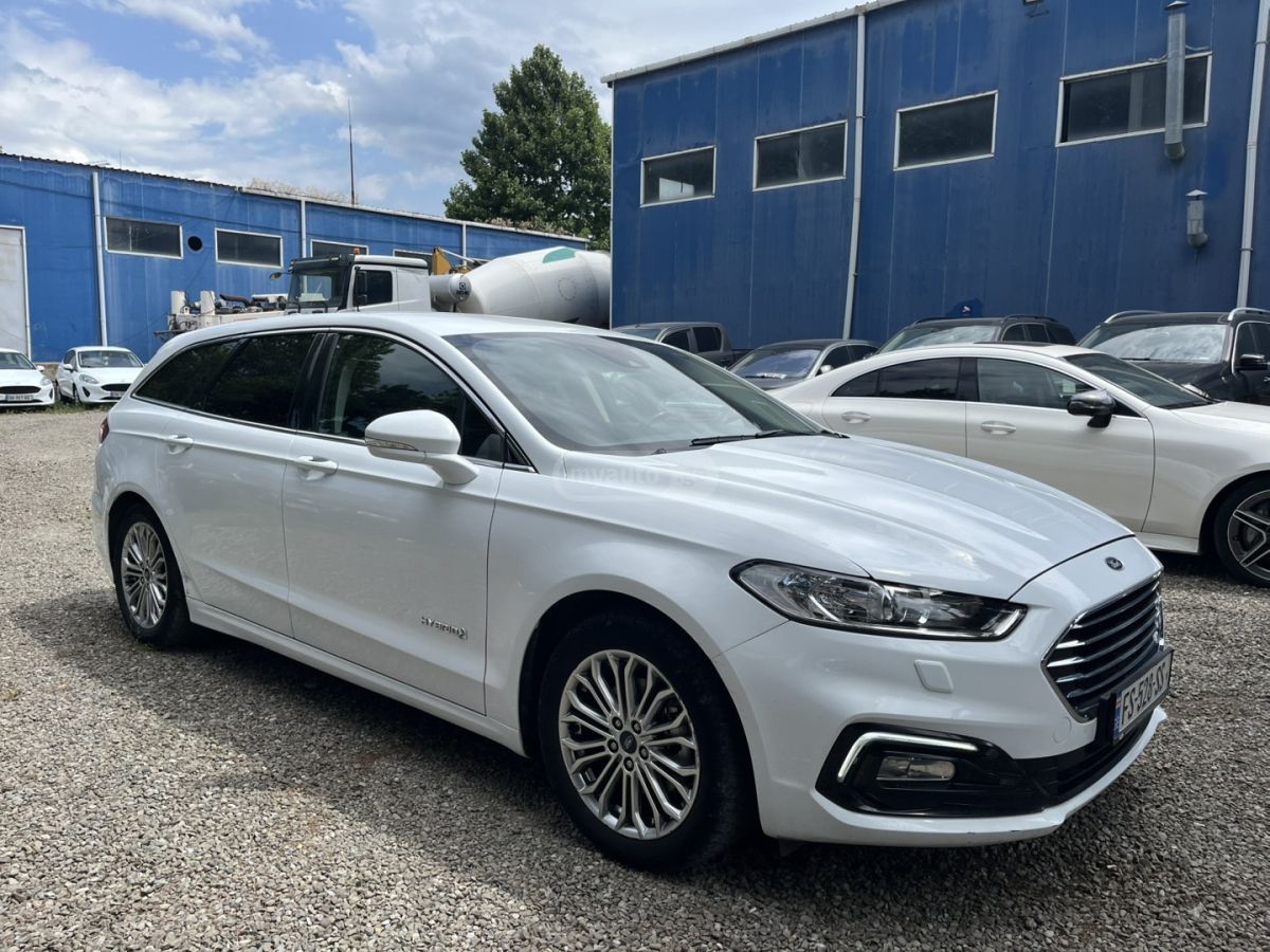 Ford Mondeo 2020 — photo 2