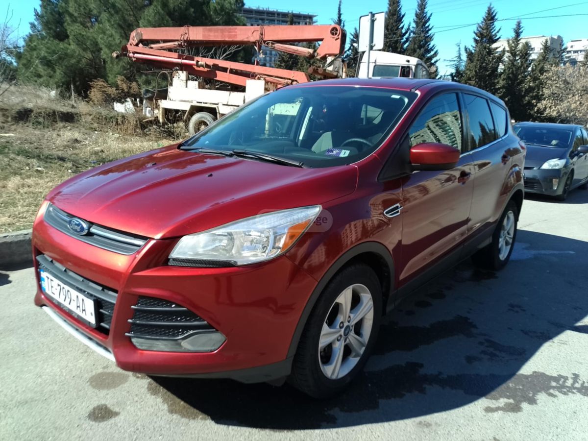 Ford Escape 2014 — photo 2