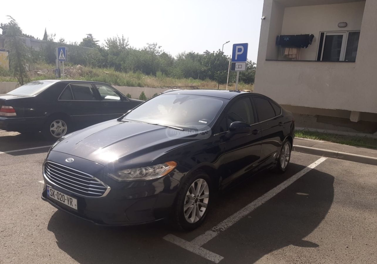 Ford Fusion 2020 — photo 2