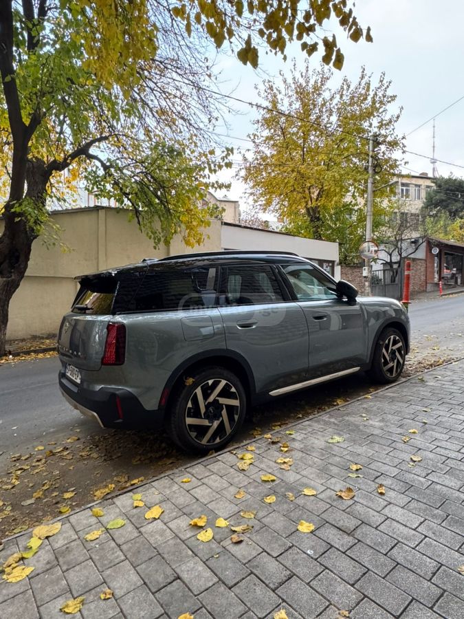 Mini Countryman 2024 — photo 2