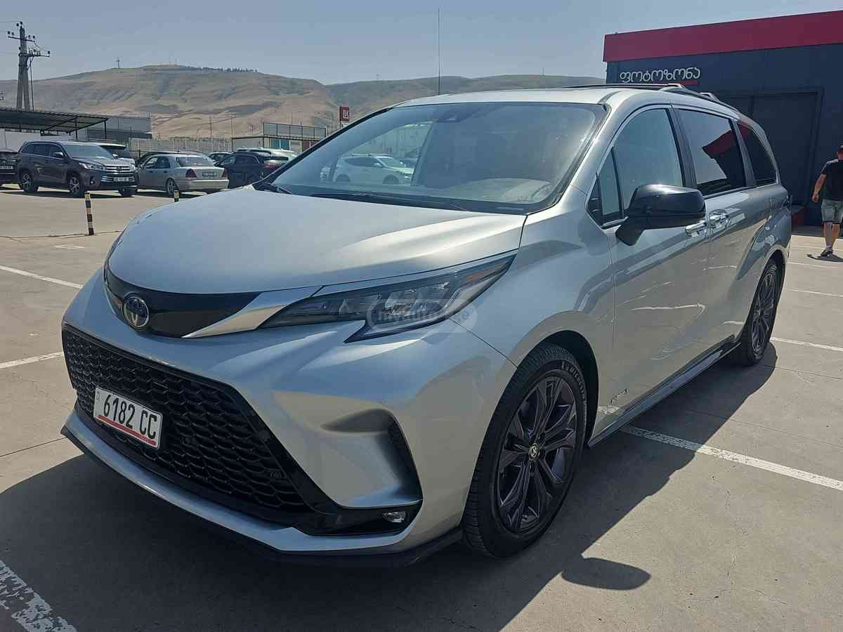 Toyota Sienna