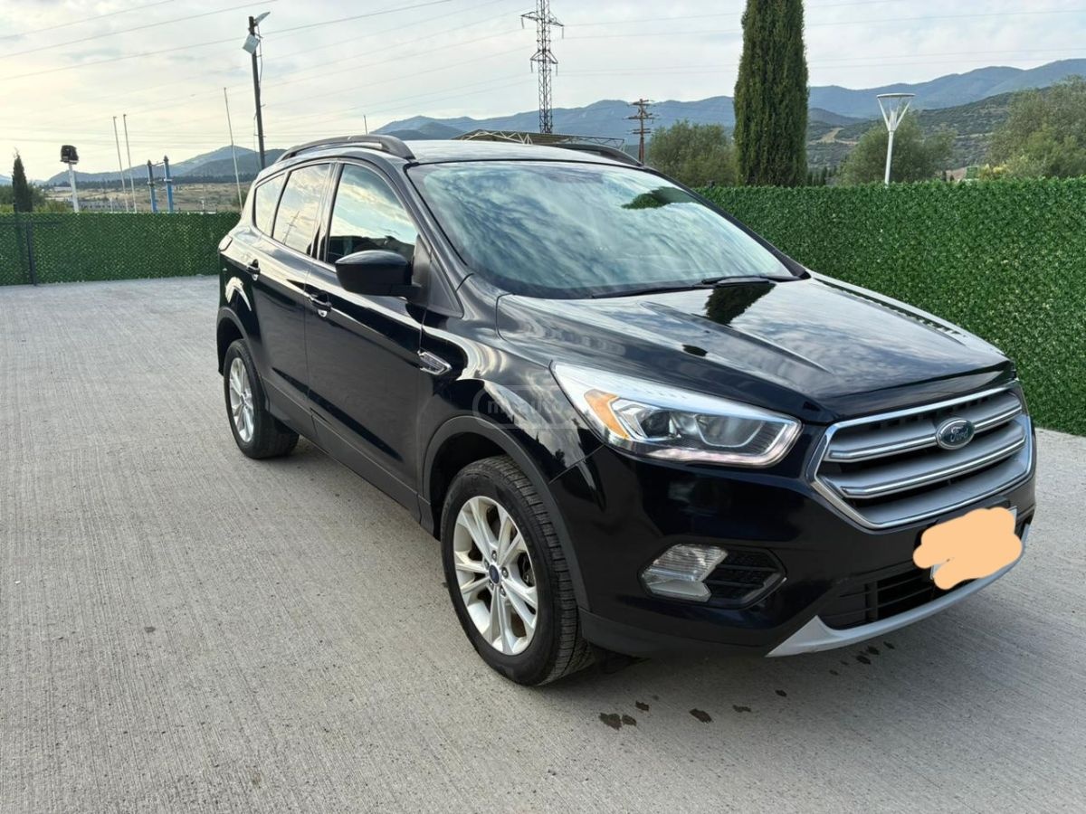 Ford Escape 2017 — photo 2