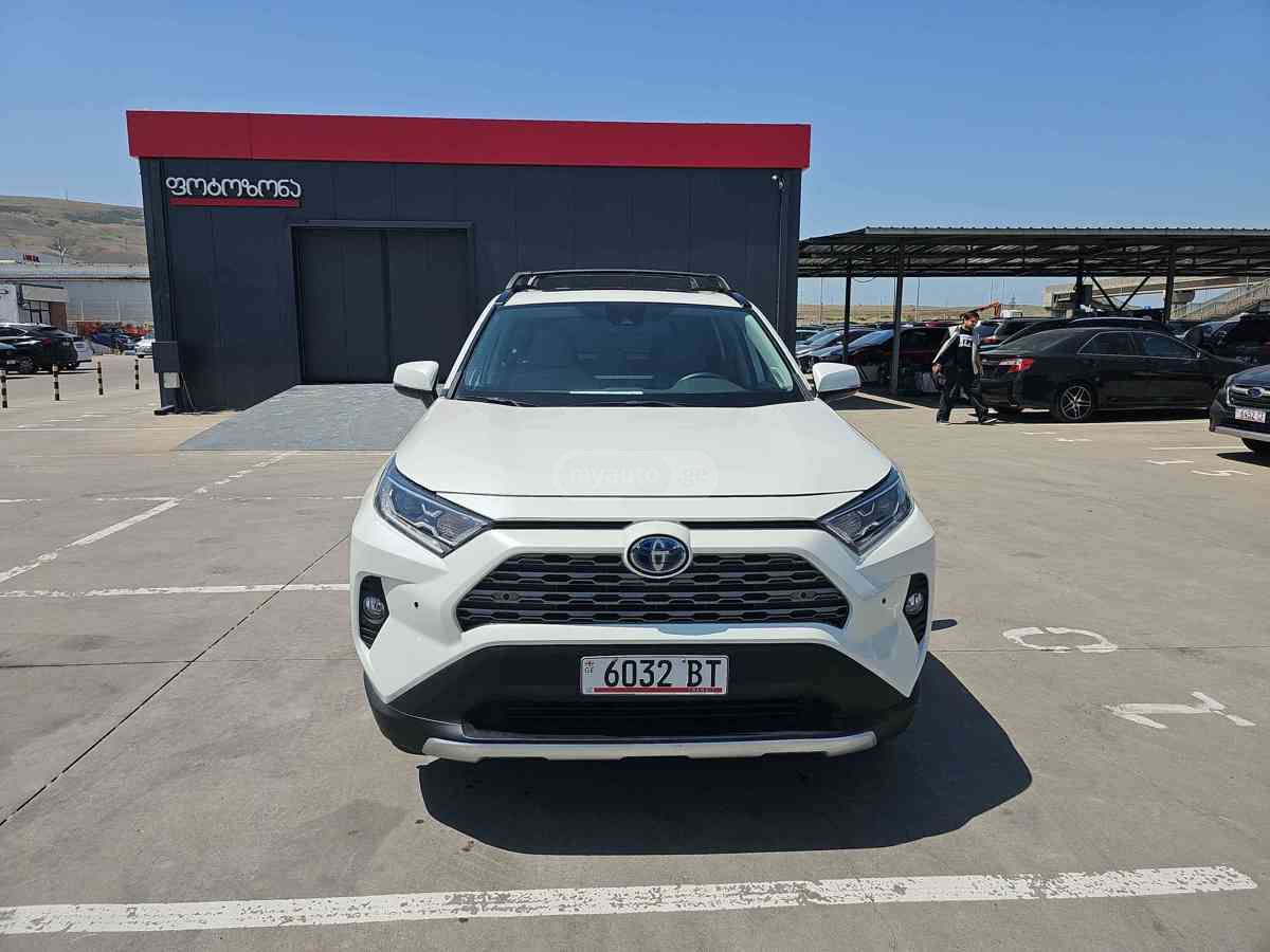 Toyota RAV4 2021 — photo 2