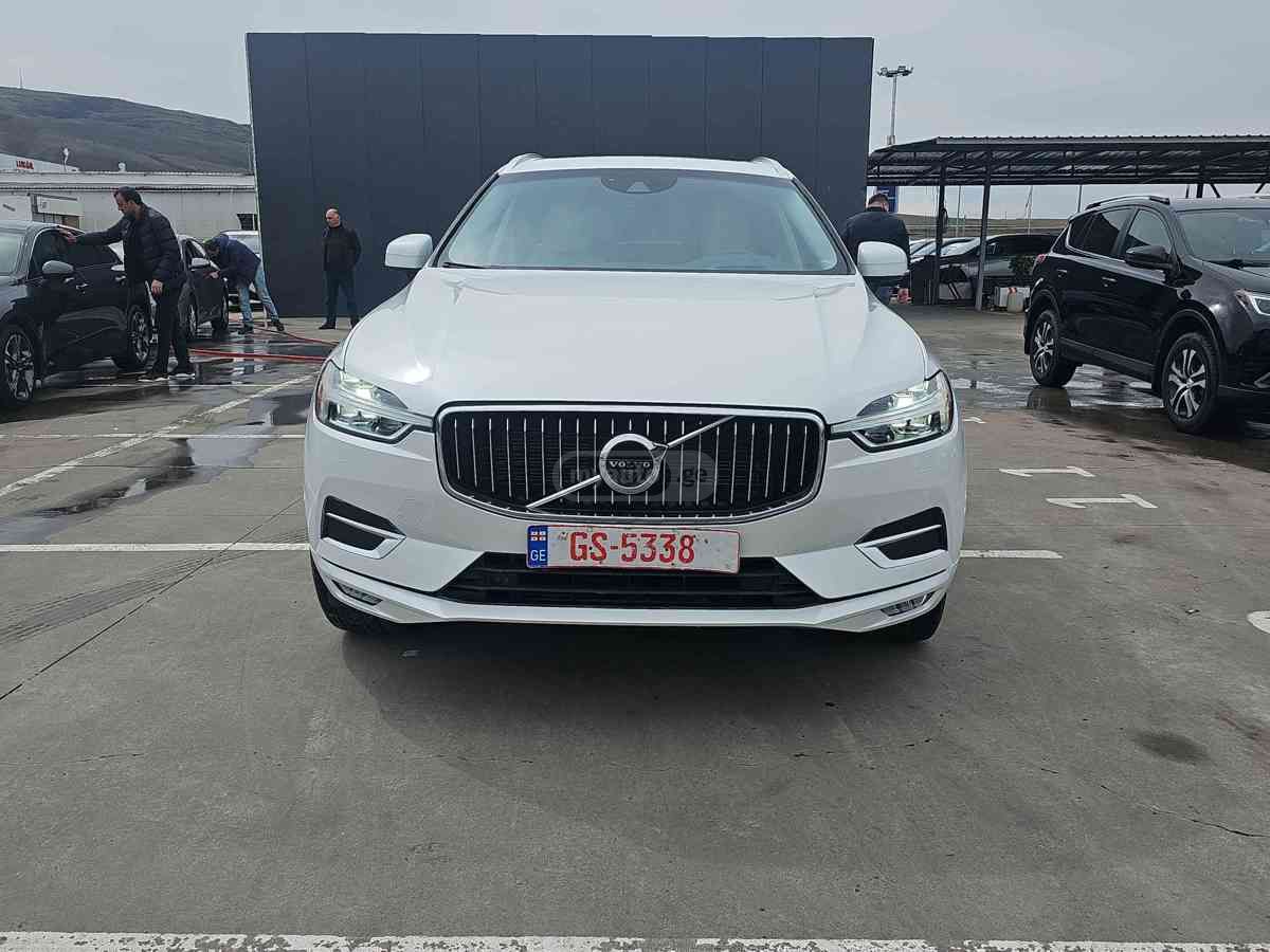 Volvo XC60 2020 — photo 2