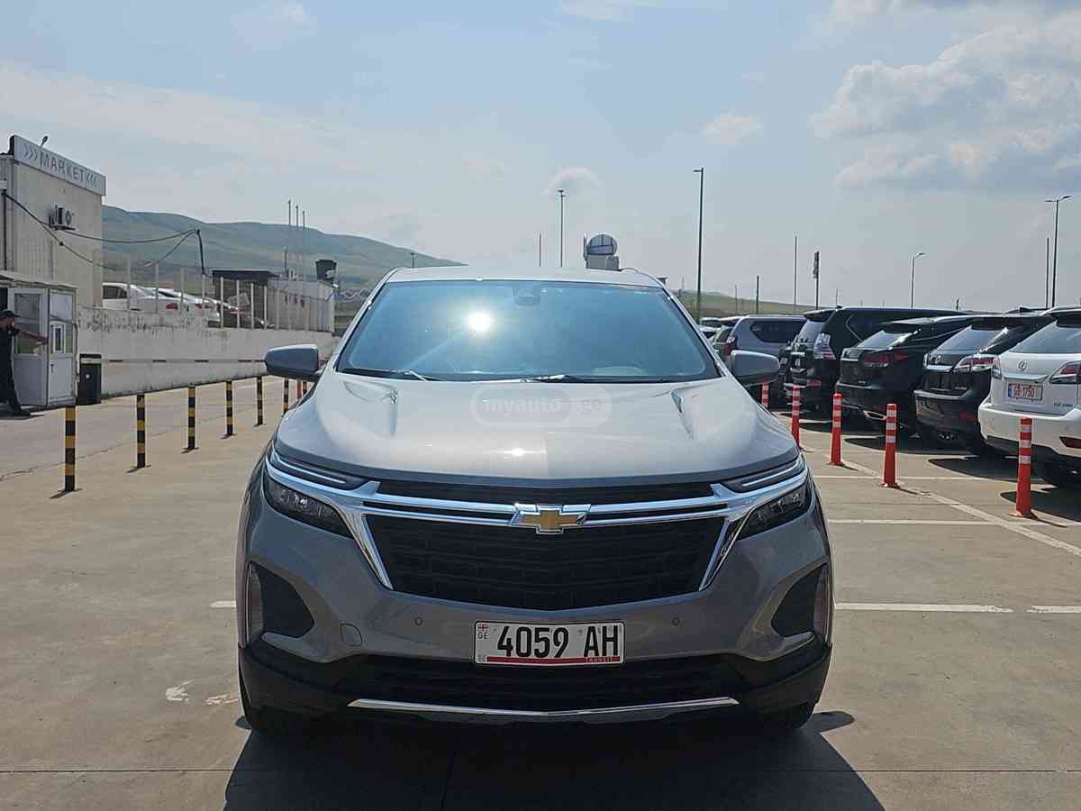 Chevrolet Equinox 2023 — photo 2