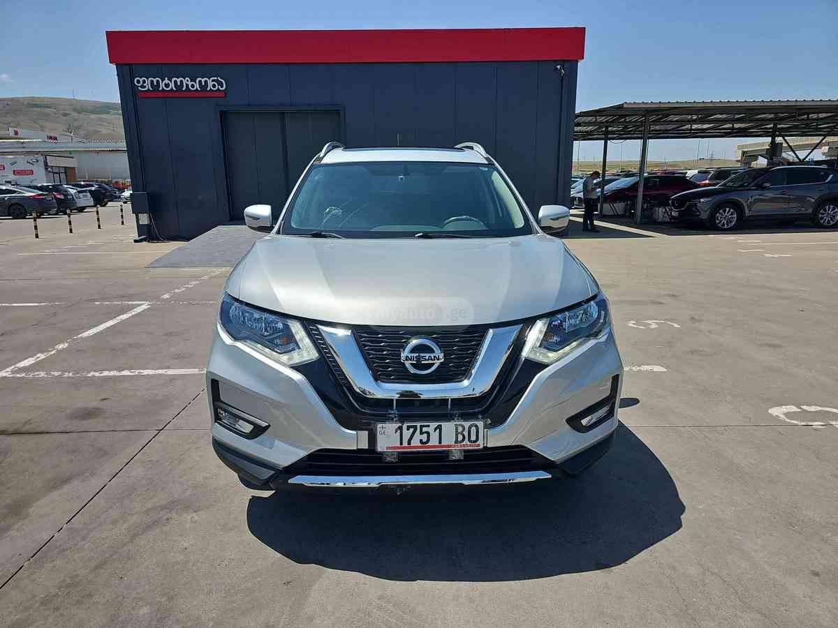 Nissan Rogue 2016 — photo 2