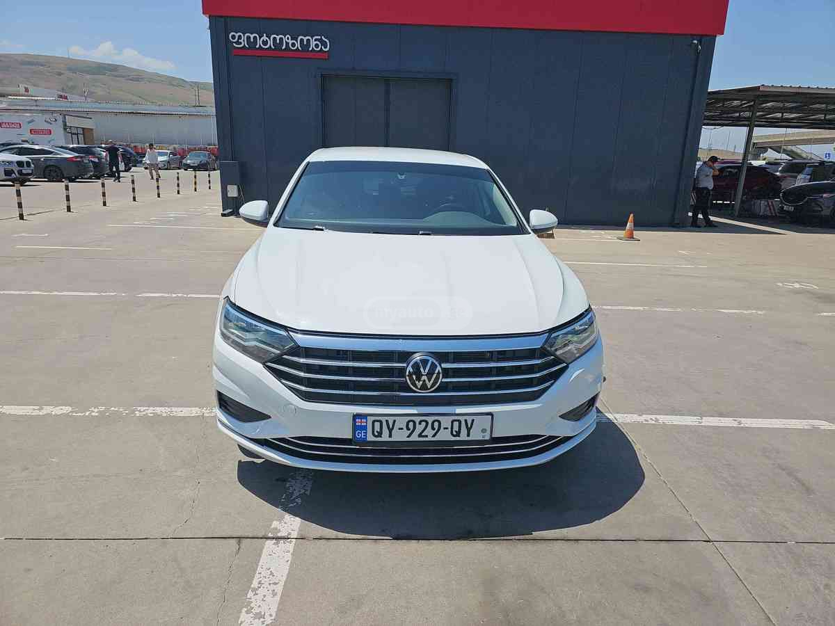 Volkswagen Jetta 2021 — photo 2
