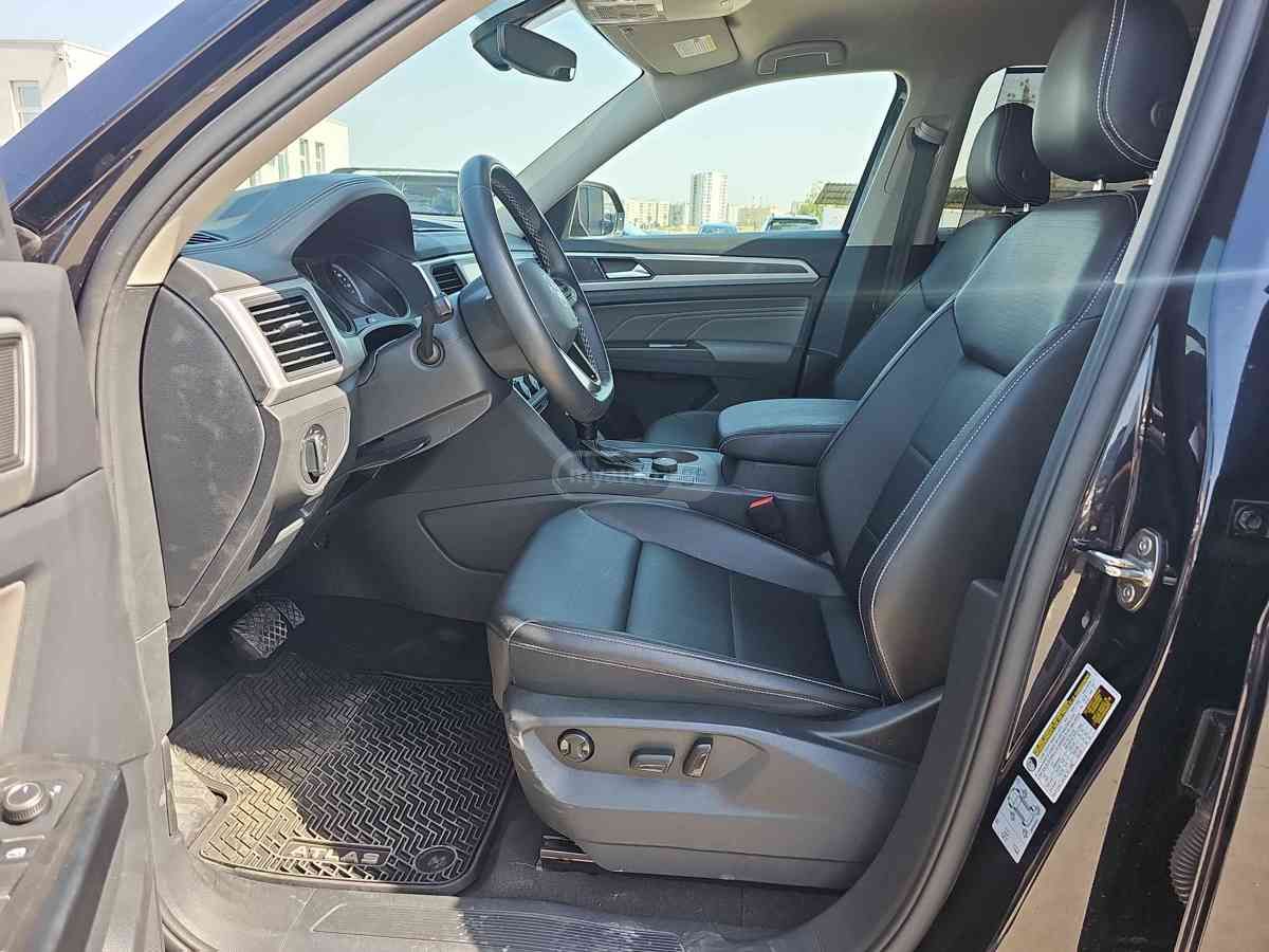 Volkswagen Atlas 2021 — photo 2