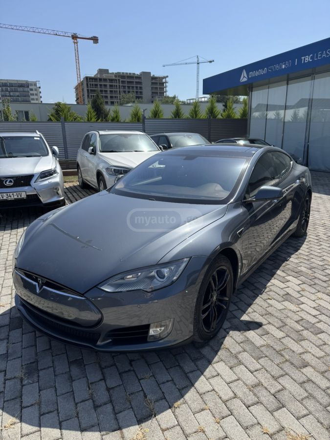 Tesla Model S 2014 — photo 2