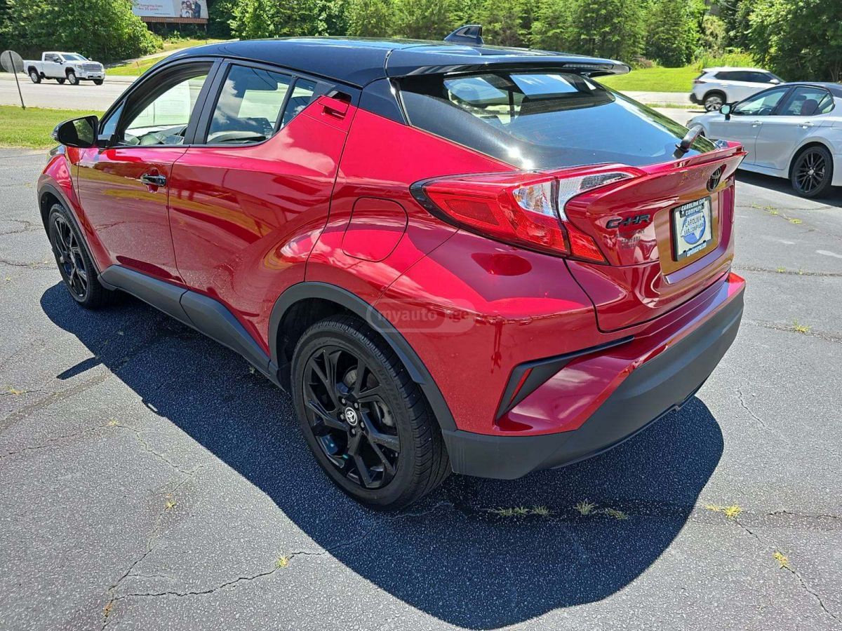 Toyota CHR 2022 — photo 2