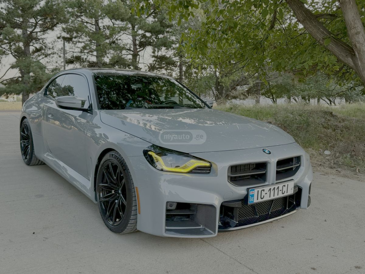 BMW M2 2023 — photo 2