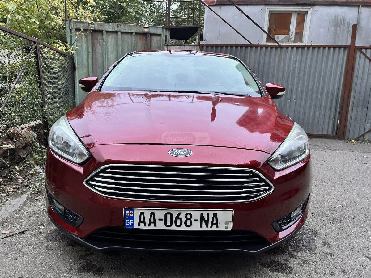 Ford Focus 2016 — photo 2