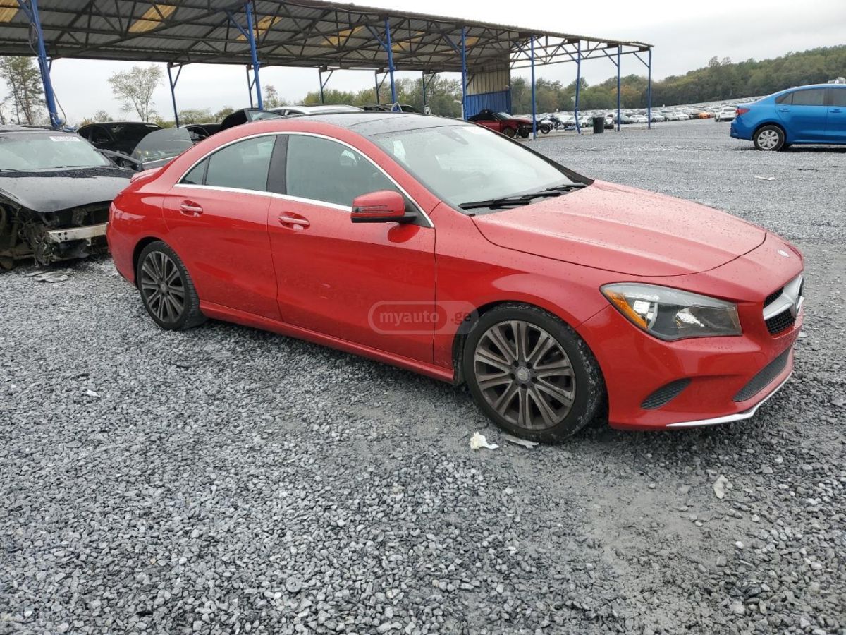 Mercedes-Benz CLA 250