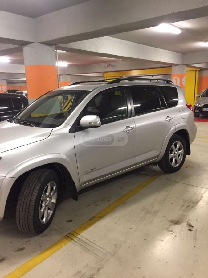 Toyota RAV 4 2009 — photo 2