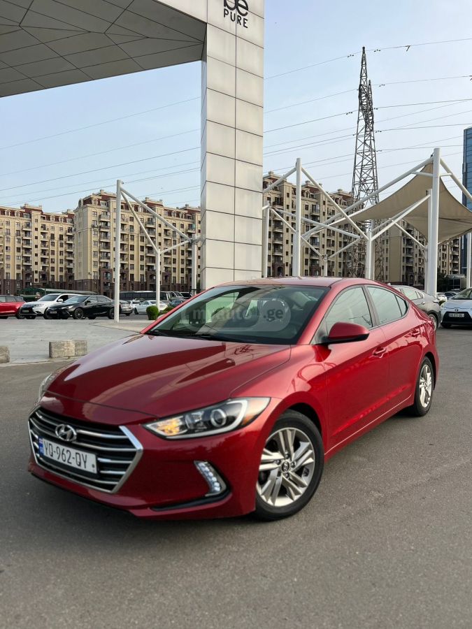 Hyundai Elantra