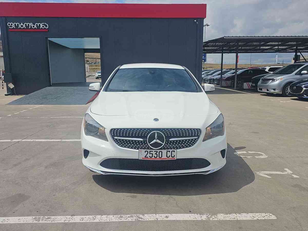 Mercedes-Benz CLA 250 2018 — photo 2