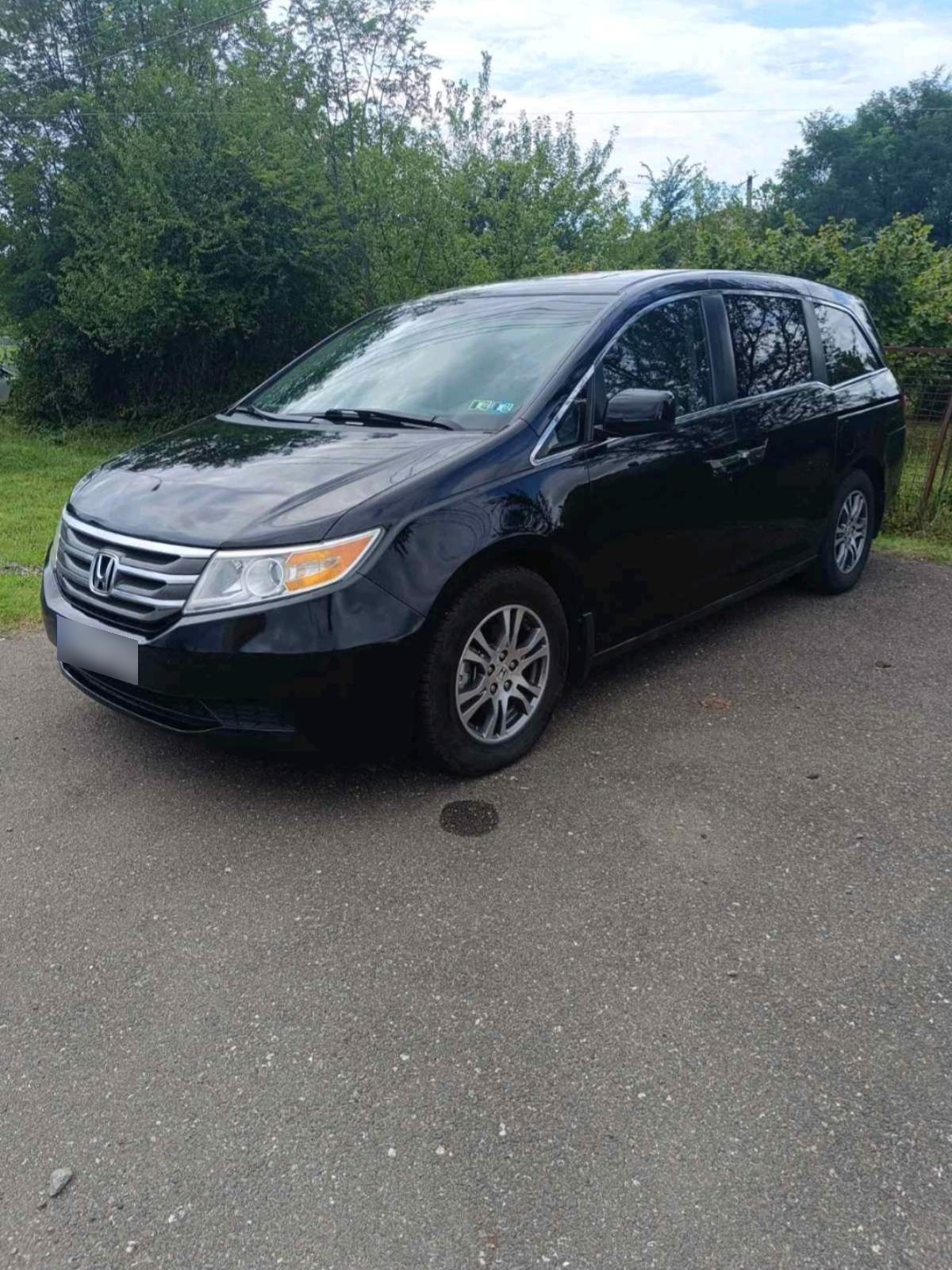 Honda Odyssey 2012 — photo 2
