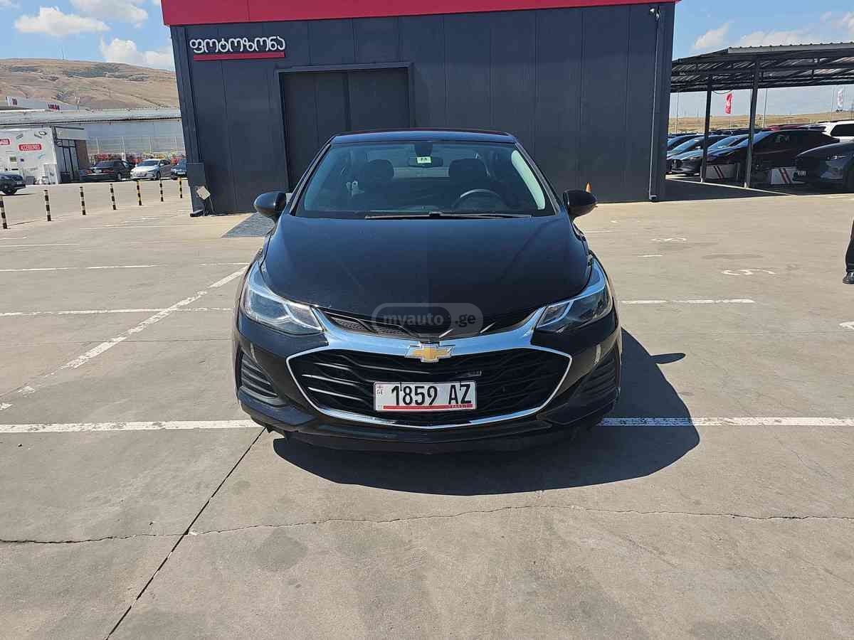 Chevrolet Cruze 2019 — photo 2