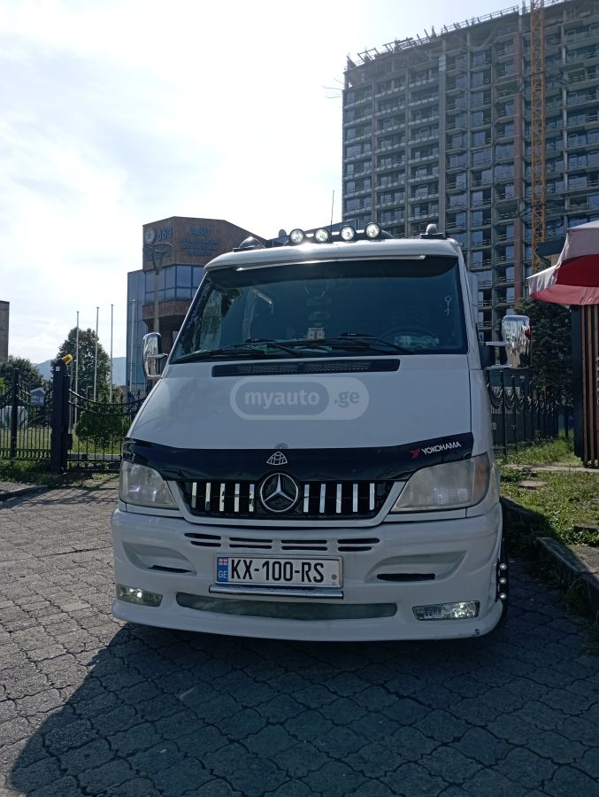 Mercedes-Benz Sprinter 2005 — photo 2