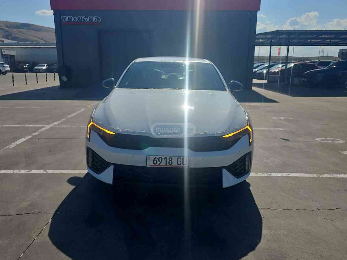 Kia Q 50 2025 — photo 2